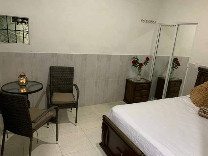 Hostal Marbella 47 Cartagena Eksteriør billede